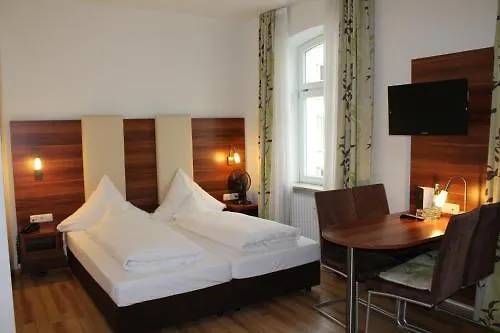 Hotel Am Viktualienmarkt Munich 3*,